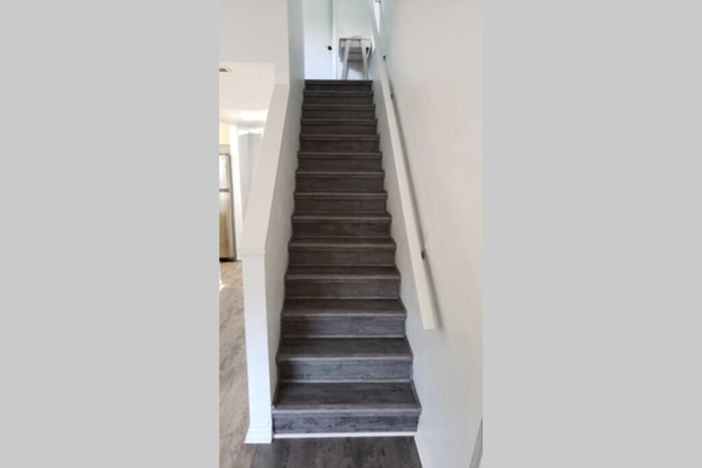 Discover Luxury Condo Steps Away From Celebration Pointe And I-75! Gainesville Exteriör bild