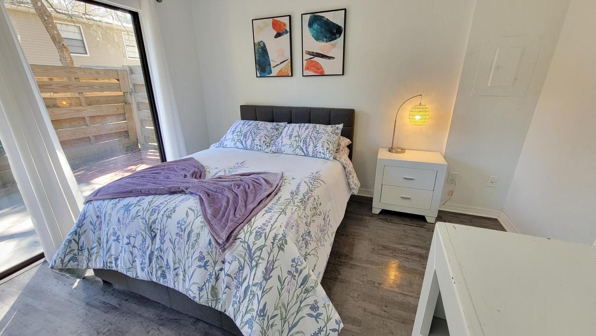 Discover Luxury Condo Steps Away From Celebration Pointe And I-75! Gainesville Exteriör bild