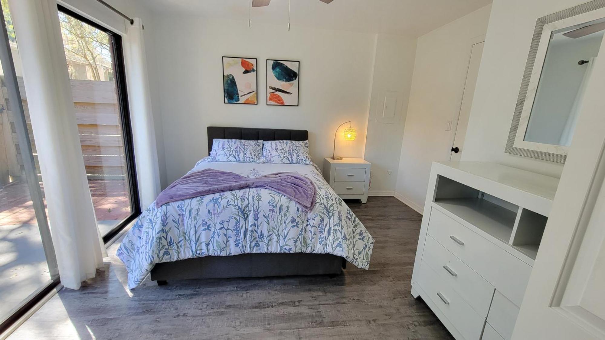 Discover Luxury Condo Steps Away From Celebration Pointe And I-75! Gainesville Exteriör bild